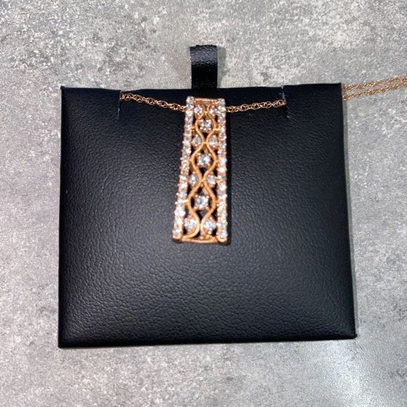 Beautiful REAL 14Kt Rose Gold Diamond Necklace - Picture 2 of 2